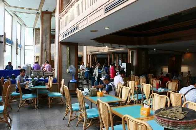 Diamond River Ping Petch-Ngam Hotel - Yerinde Yemek