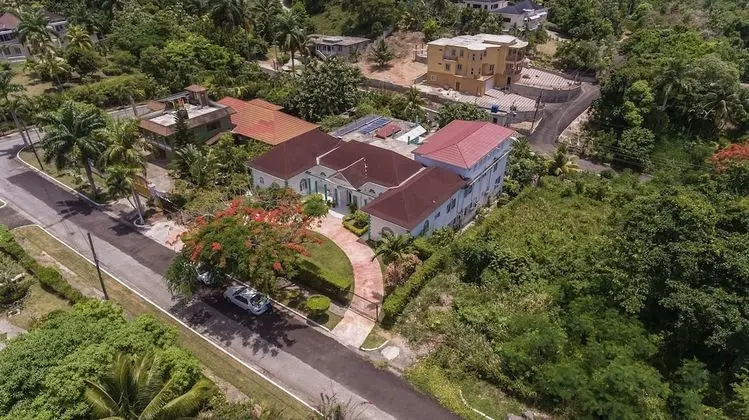 Diamond Villas and Suites - Dış Mekan