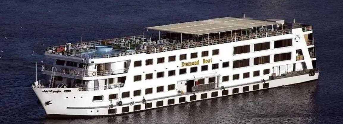Diamond ship Hotel