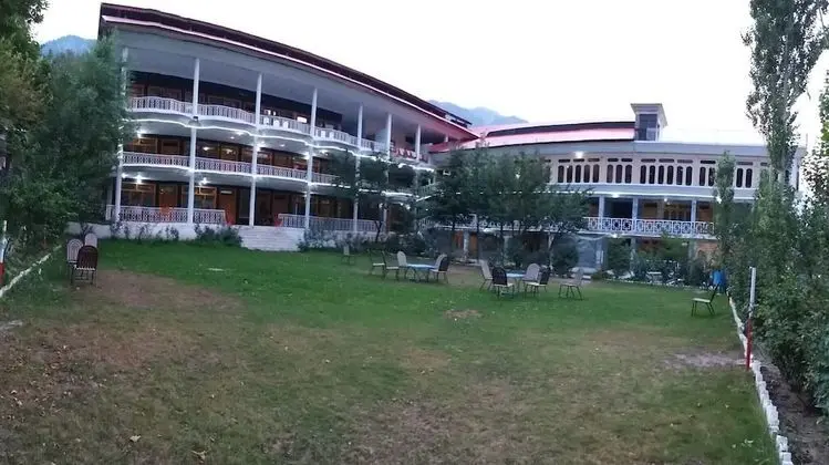 Diamond Hotel