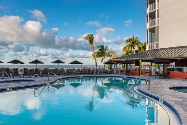 DiamondHead Beach Resort & Spa - Havuz