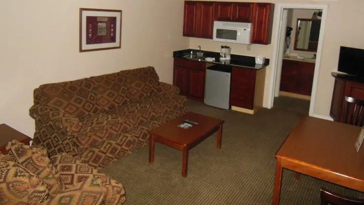 Diamondhead Inn & Suites - İç Mekan