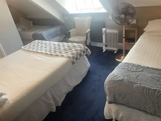 Diamonds Inn Ltd - Genel