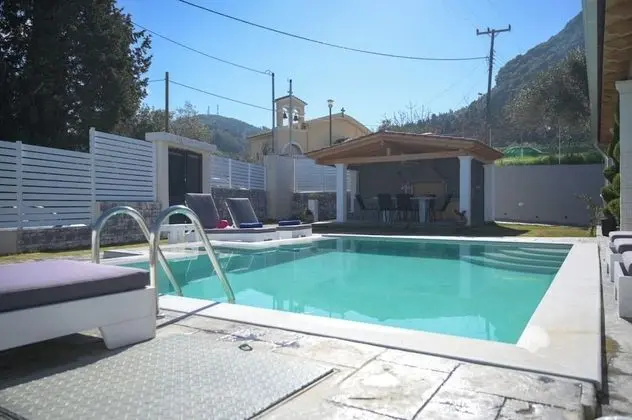 Villa Diamonds in Kato Spileo