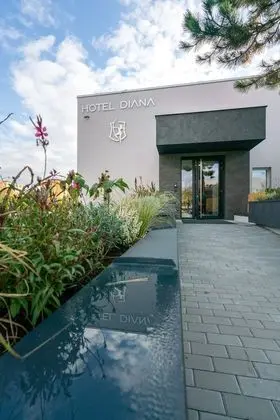 Hotel Diana - 1