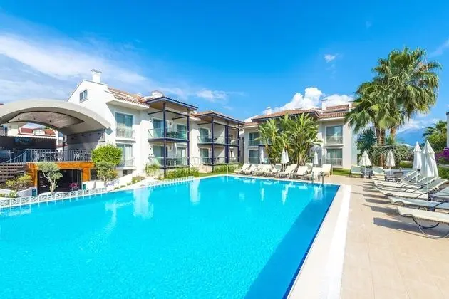 Diana Residence - Havuz