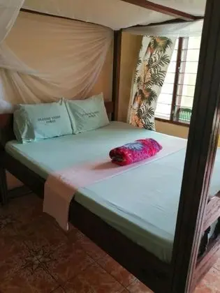 Diani Classic Guest House - Oda