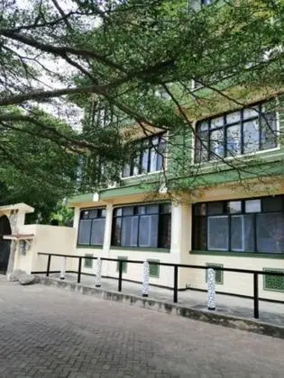 Diani Gift Guest House - Dış Mekan