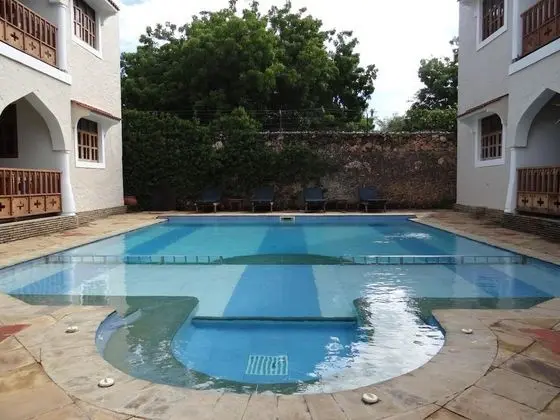 Diani Pearl Luxury Apartments - Havuz