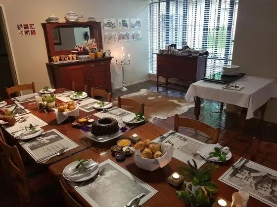 Dias Guest House - Yerinde Yemek