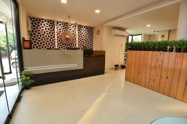 Dibrugarh Club House - Lobi