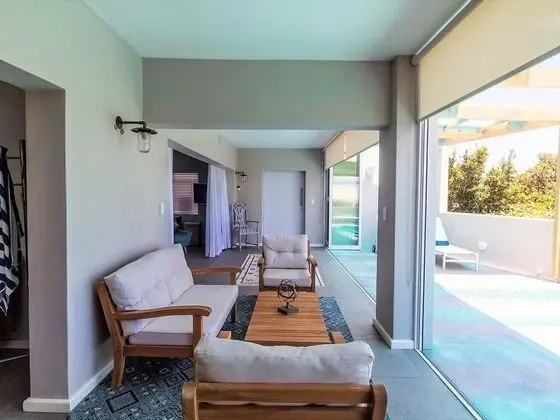 Die Badhuis, Gordons Bay - Lobi
