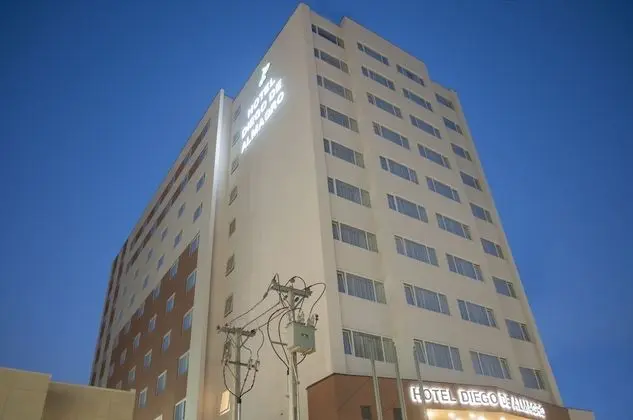Hotel Diego de Almagro Curico - Dış Mekan