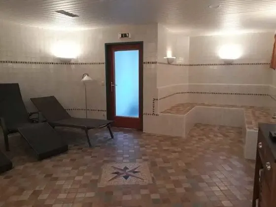 Dienstl Gut - Spa