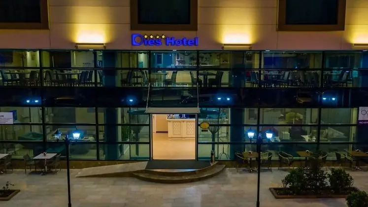 Dies Hotel - Dış Mekan