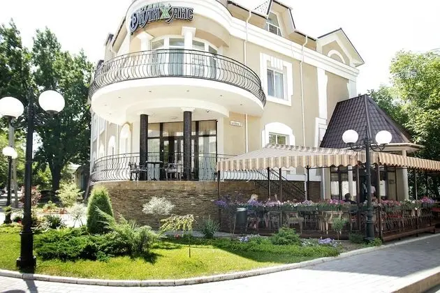 Diligence Hotel - 1
