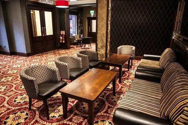 Dillons Hotel - Lobi