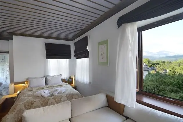 Dilofo Hotel Luxury Suites