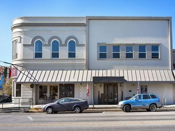 Dilworth Inn