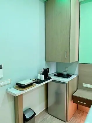 Dim House