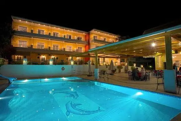 Dimitra - Bar