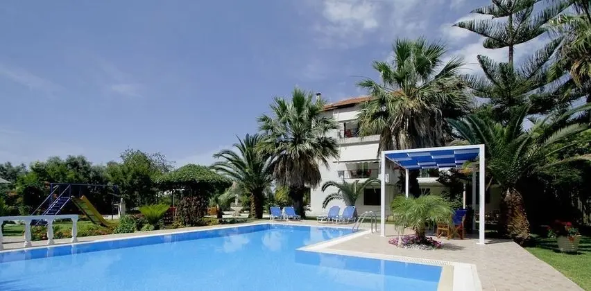 Villa Dimitris Apartments & Bungalows - Havuz