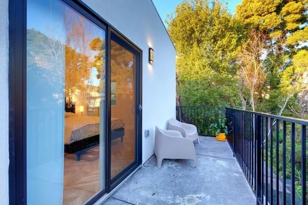 Dimond Abode 3428