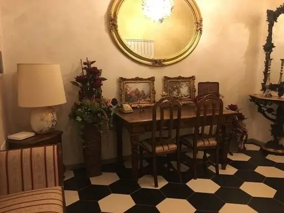 Dimora Del Podestà - Lobi