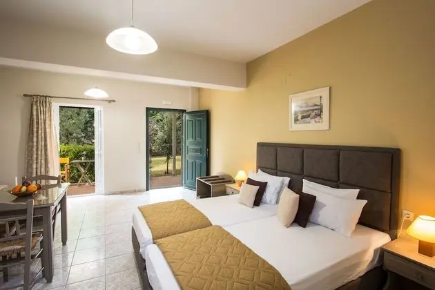 Dina Apartments - Oda