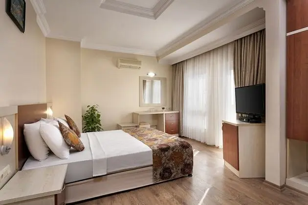 Dinc Hotel - Oda