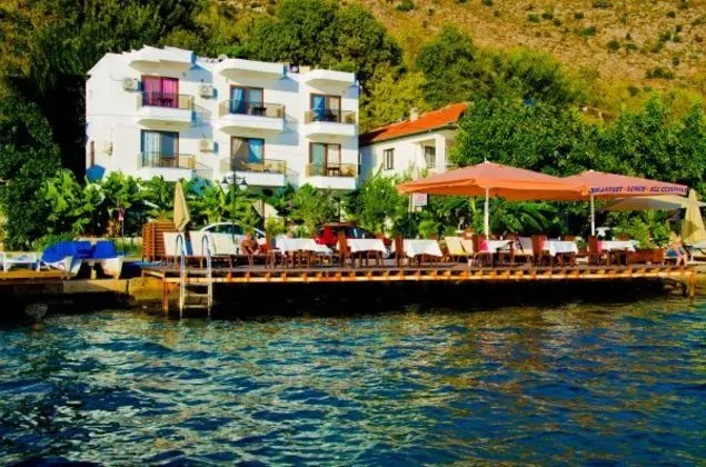 Dinç Otel Bozburun