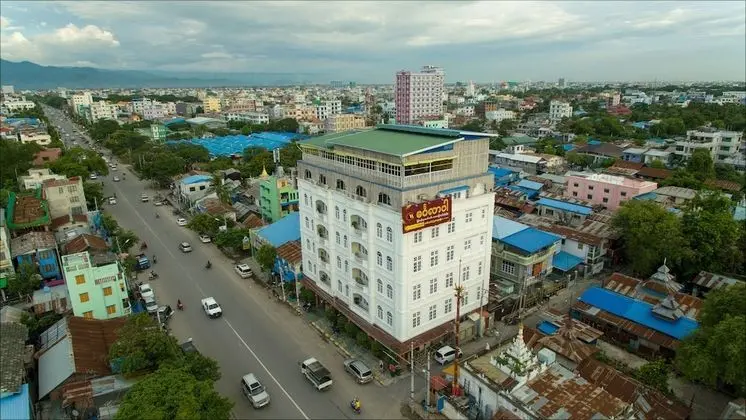 Hotel Dingar