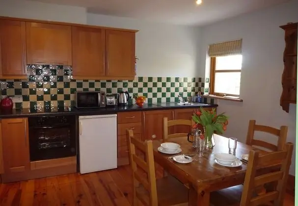 Dingle Courtyard Cottages 2 Bed Sleeps 4 - Mutfak
