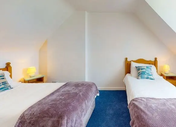 Dingle Harbour Cottages 3 Bed Sleeps 6 - Oda