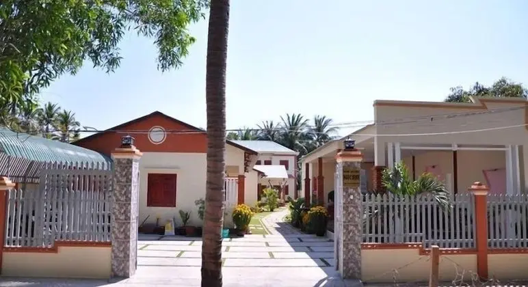 Dinh Ngoc Guesthouse