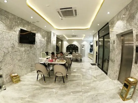 Dinh Phat Hotel - Yerinde Yemek