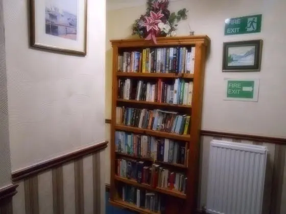 Dinorben Arms Hotel - İç Mekan