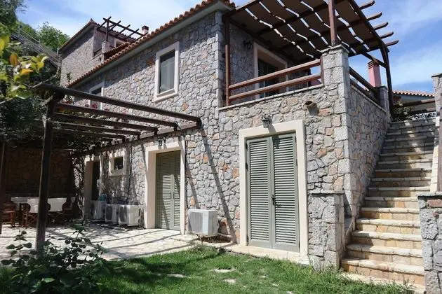 Dio Guesthouses - Dış Mekan