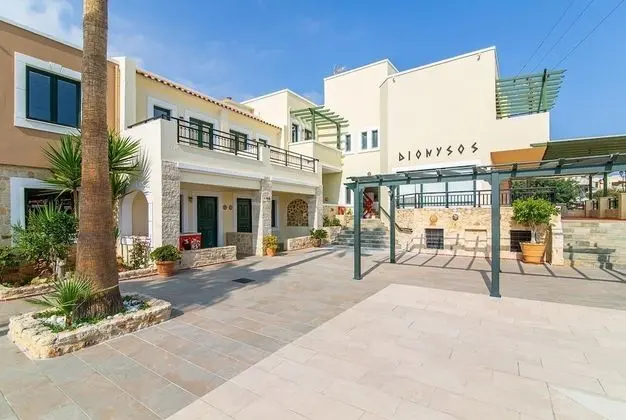 Dionysos Apartments & Studios