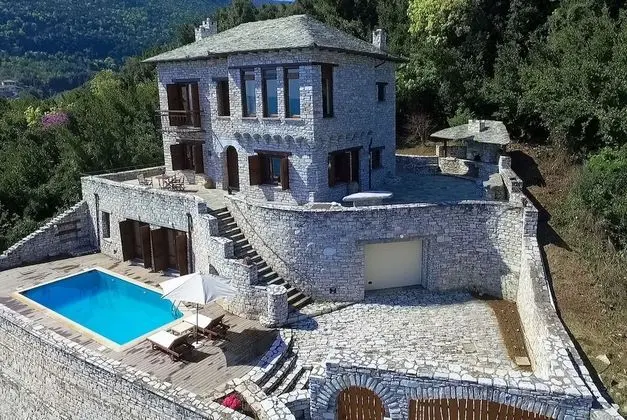 Dionysos Luxury Villa - Dış Mekan