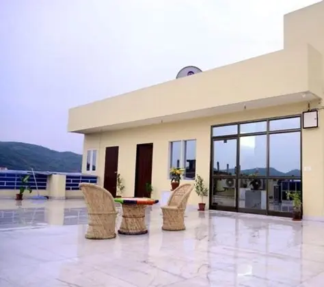 Hotel Dior