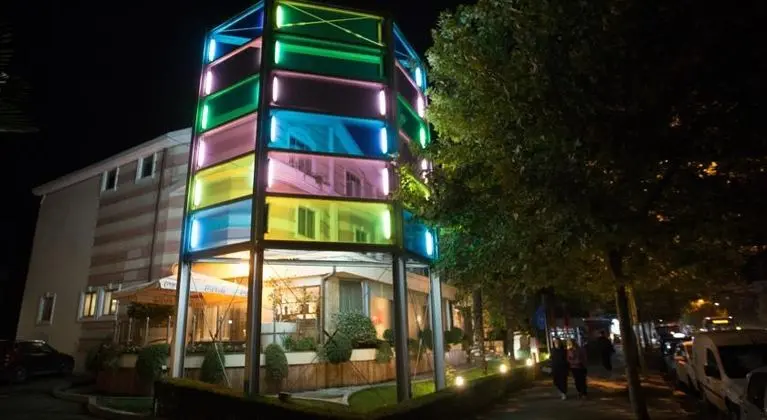 Diplomat Hotel & Spa