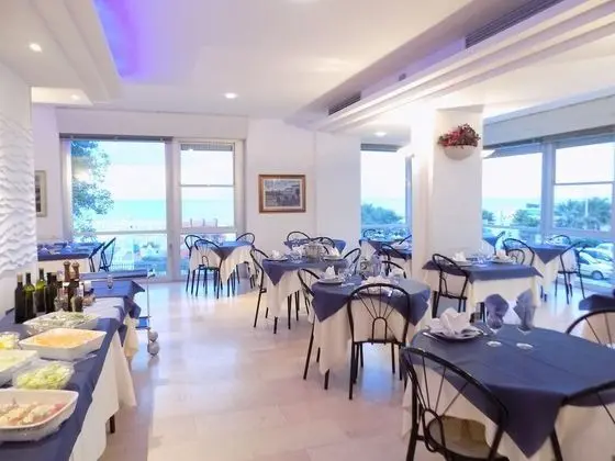 Hotel Diplomatic - Yerinde Yemek