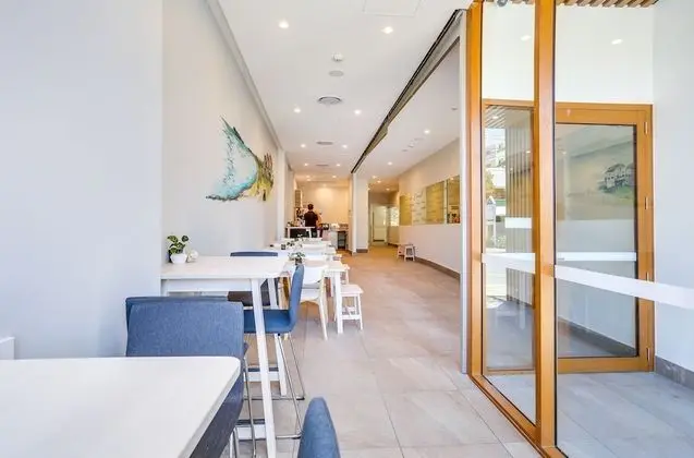 Direct Hotels - Sea Breeze Mooloolaba - Yerinde Yemek