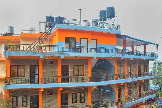 Hotel Direction Pokhara - Dış Mekan