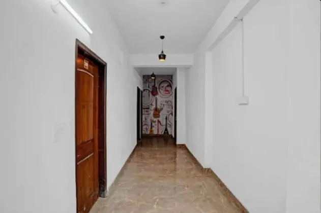 Discovery Inn - Lobi