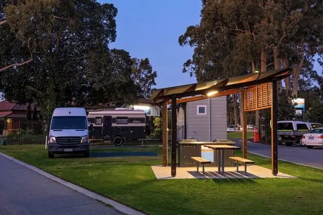 Discovery Parks – Perth Airport - Öne Çıkan Resim