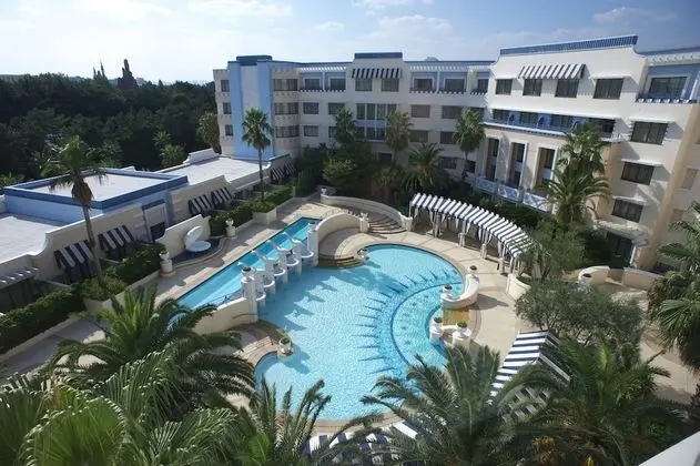 Disney Ambassador Hotel - Havuz