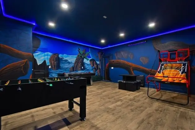 Disney Themed, Pool, Close to Parks! - Dış Mekan