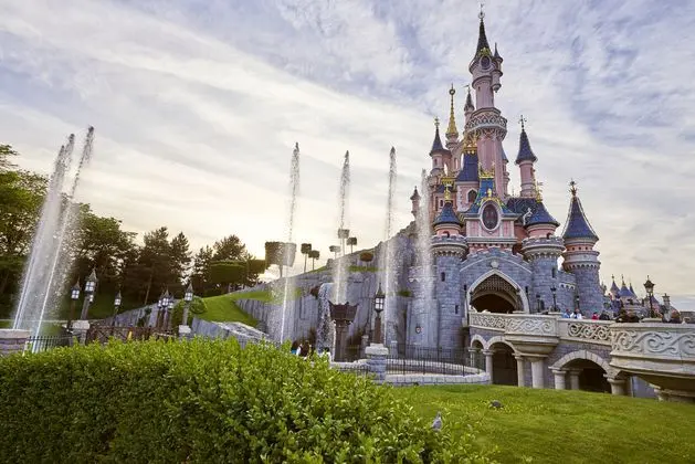 Disney's Hotel New York + Bilet